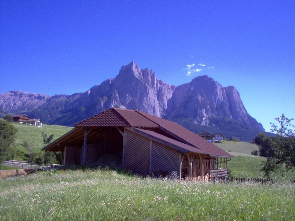 Hotel Viktoria Castelrotto Kültér fotó
