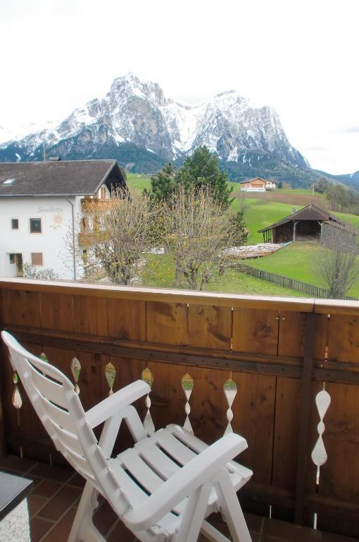 Hotel Viktoria Castelrotto Kültér fotó