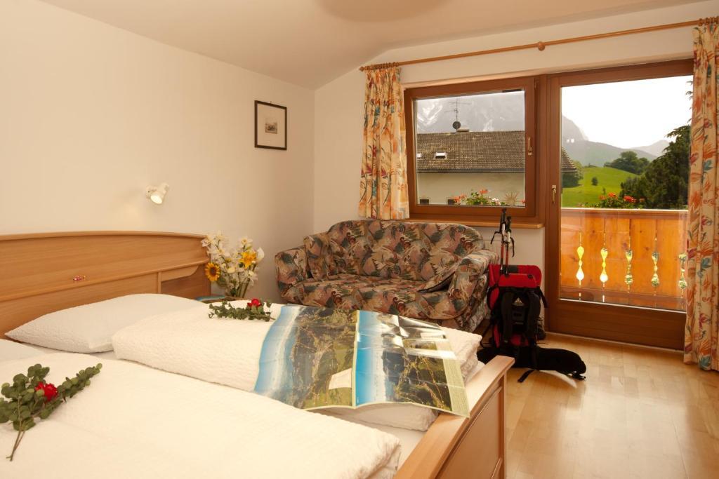 Hotel Viktoria Castelrotto Szoba fotó